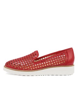 OSTA RED LEATHER