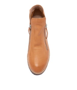 OHMY DK TAN CHOC SOLE LEATHER