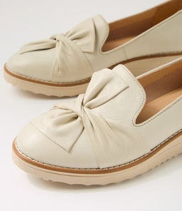 OCLEM ALMOND ALMOND SOLE LEATHER