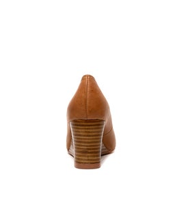 MELVINA TAN LEATHER