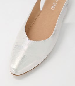 FAIRY TO SILVER SCRATCH LEATHER