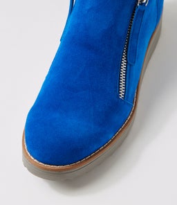 OPAL TO COBALT MISTY SUEDE FUR