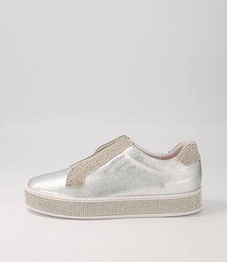 PLACATE TO SILVER SILVER LEATHER JEWELS