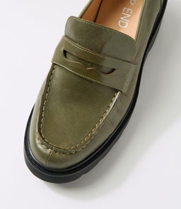 XAINAY TO OLIVE LEATHER
