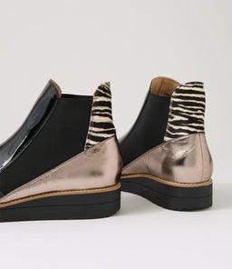 OSIEL TOL BLACK METALLIC ZEBRA PATENT MULTI