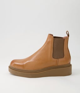 ZOOPY TO DK TAN LT CHOC SOLE LEATHER ELASTIC