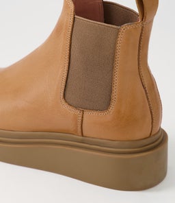ZOOPY TO DK TAN LT CHOC SOLE LEATHER ELASTIC
