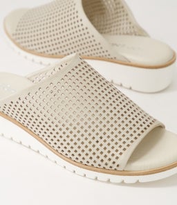 GLORIAH TO ALMOND WHITE SOLE LEATHER