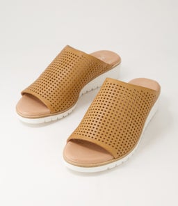 GLORIAH TO DK TAN WHITE SOLE LEATHER