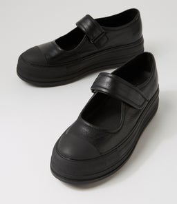 HILARRY TO BLACK BLACK SOLE LEATHER