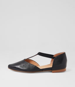 SADDIE TO BLACK LEATHER