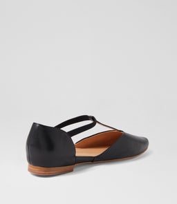 SADDIE TO BLACK LEATHER