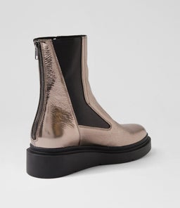 ZUTA TO PEWTER SHINE LEATHER ELASTIC