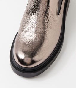 ZUTA TO PEWTER SHINE LEATHER ELASTIC