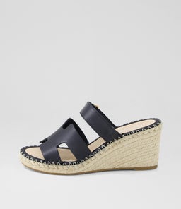 GORAN TO BLACK LEATHER