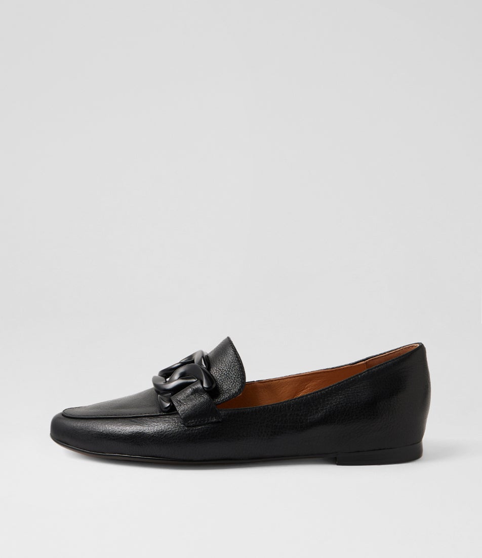 Socoros Black Leather Loafers