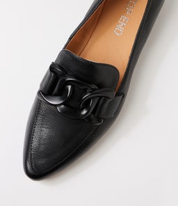 SOCOROS TO BLACK LEATHER