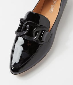 SOCOROS TO BLACK PATENT LEATHER