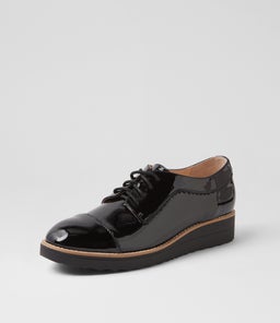 OLIVEE TO BLACK BLACK PATENT LEATHER