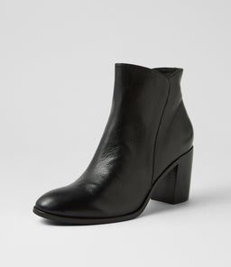 TINGLY TO BLACK BLACK HEEL LEATHER