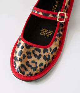 LAIROYS TO LEOPARD RED VELVET