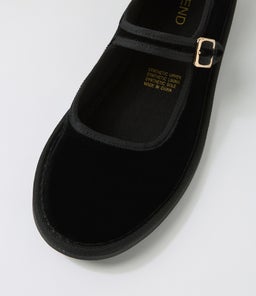 LAIROYS TO BLACK VELVET