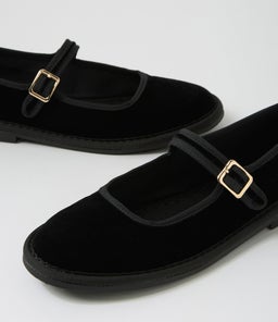 LAIROYS TO BLACK VELVET