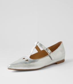 YULIAS TO SILVER LEATHER