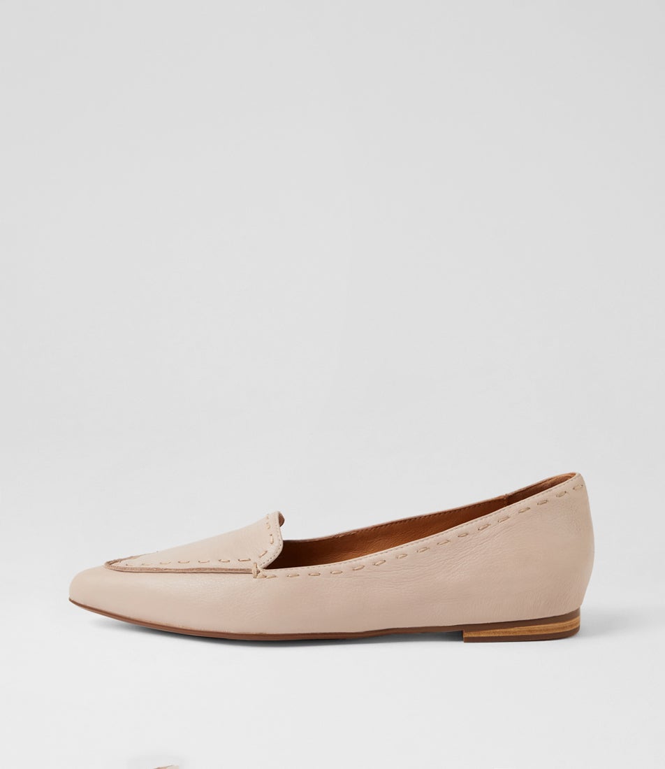 Yivi Nougat Leather Loafers Yivi Nougat Leather Loafers