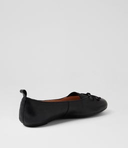 BESKA TO BLACK LEATHER