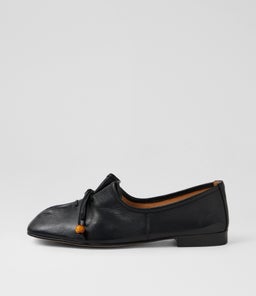 Pola Black Leather Ballet Flats Pola Black Leather Ballet Flats