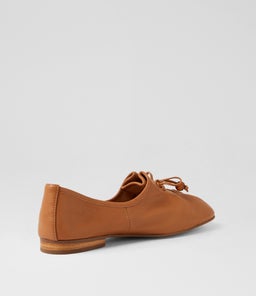 POLA TO DK TAN LEATHER