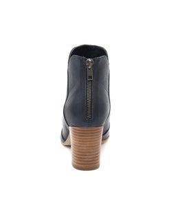 UPCLIMB NAVY LEATHER