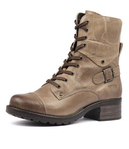 CRAVE STONE LEATHER