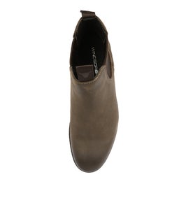 KARTER TAUPE OIL SUEDE
