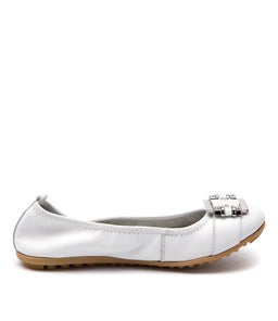 BELLEZ WHITE LEATHER