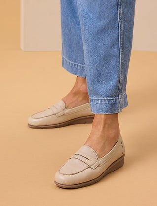 Shop Flats